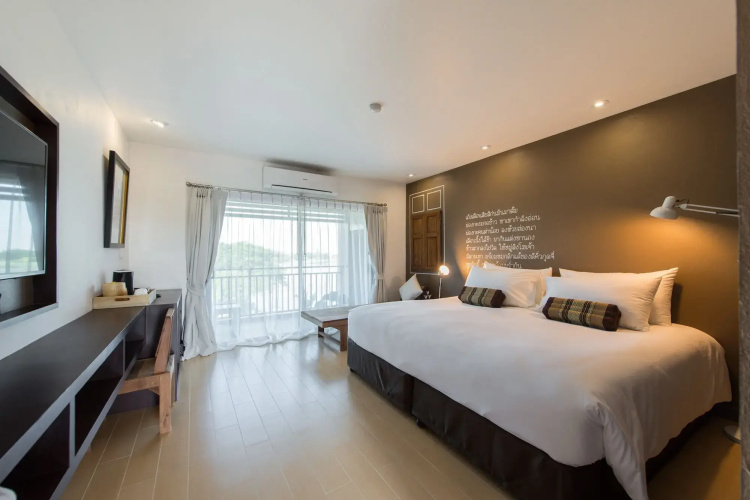 Brown House Hotel by Blu Monkey
