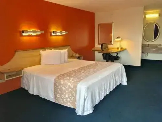 Days Inn Mason OH