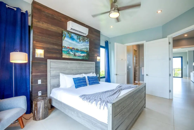 Oceanfront Sunset Gecko Condo - Second Floor 2A