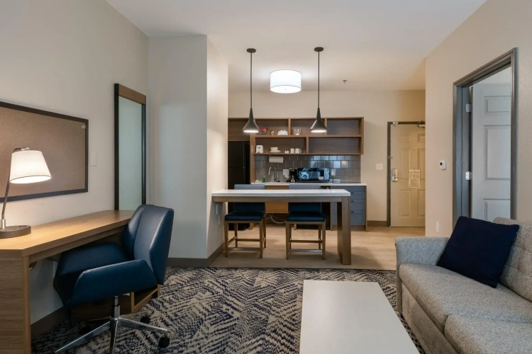 1 Bedroom Double Suite