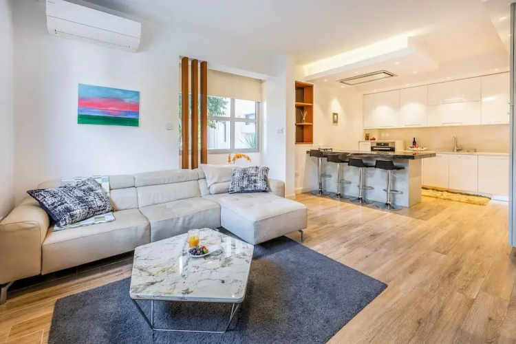 Christine Complex- Close to the Beach, Shared Pool