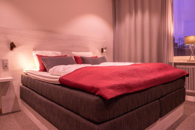 Triple room