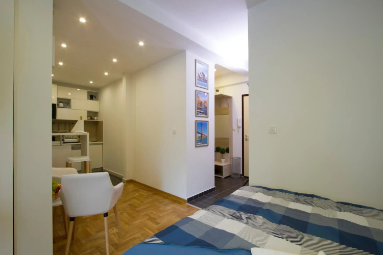 Lux Life Apartment