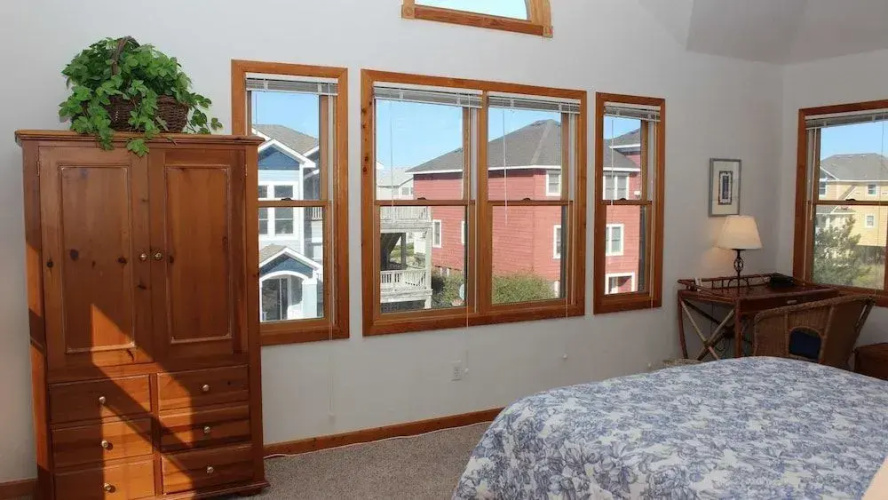 Easy Breezes - 5 Br Home