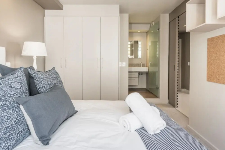 Legacy Presidential Suite