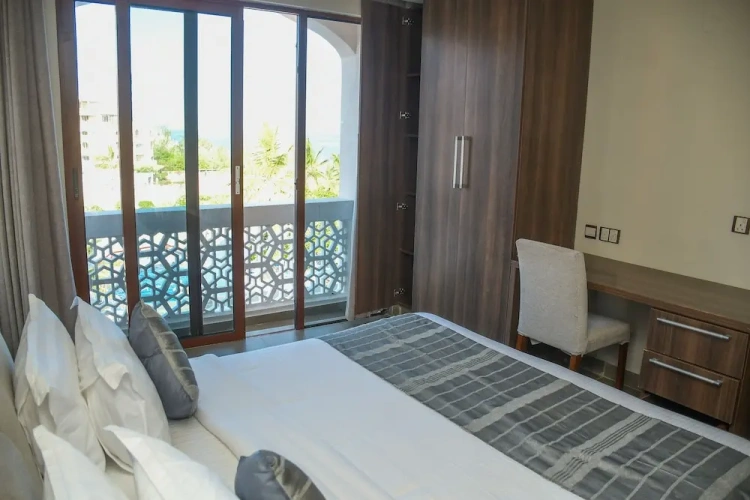 1 Bedroom Suite