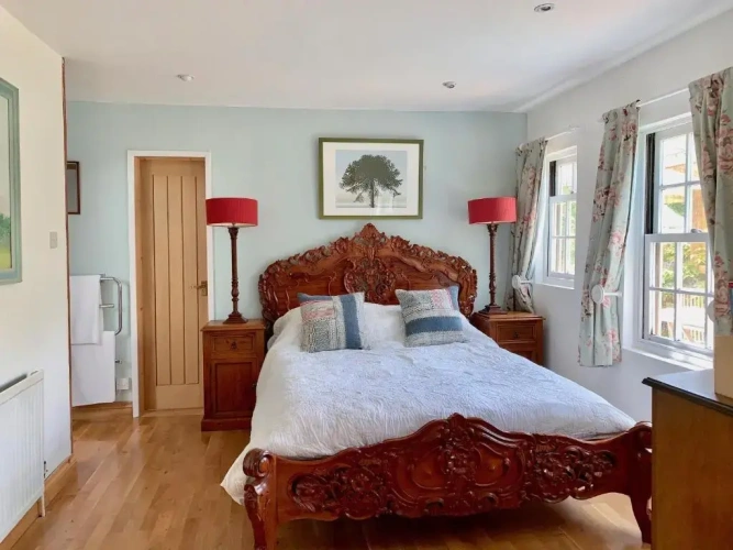 2 Bedrooms Suite