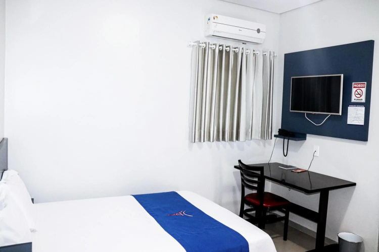 Paris Hotel