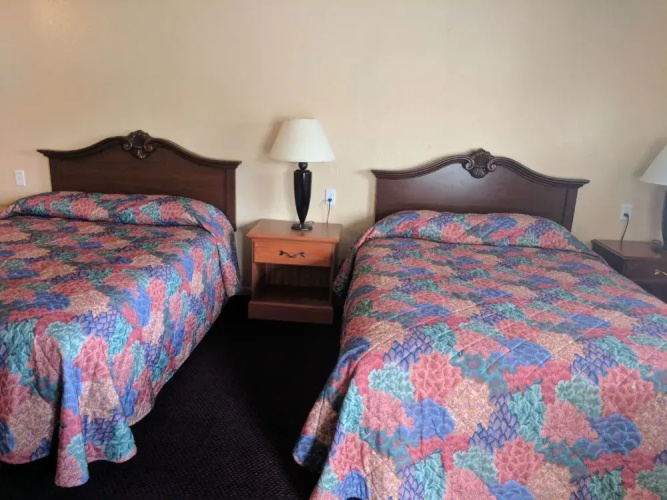Rosewood Motel