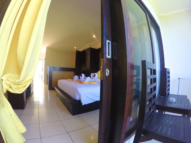 Premium Triple room