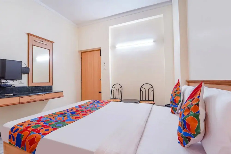 Hotel ESS Paradise