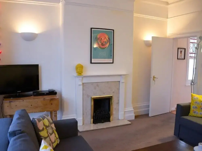 Queens Apartment