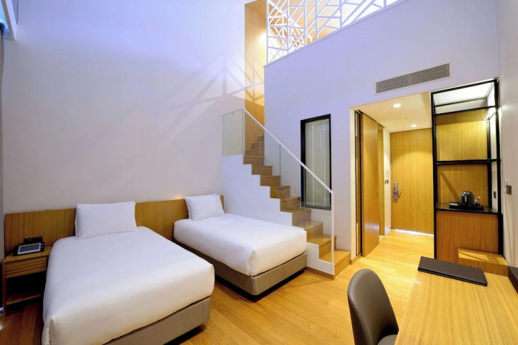 Premier Twin Duplex room with balcony