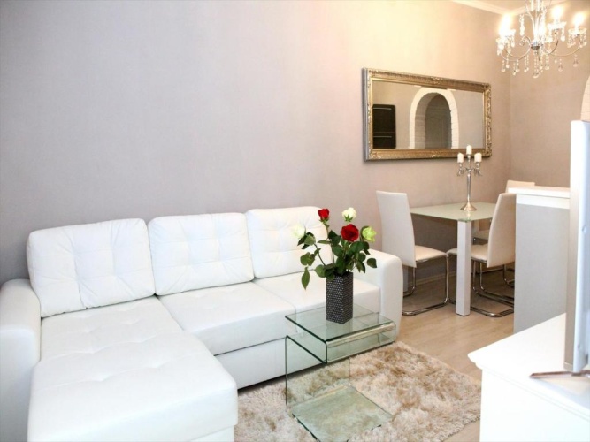 Deluxe Apartment with balcony and with view