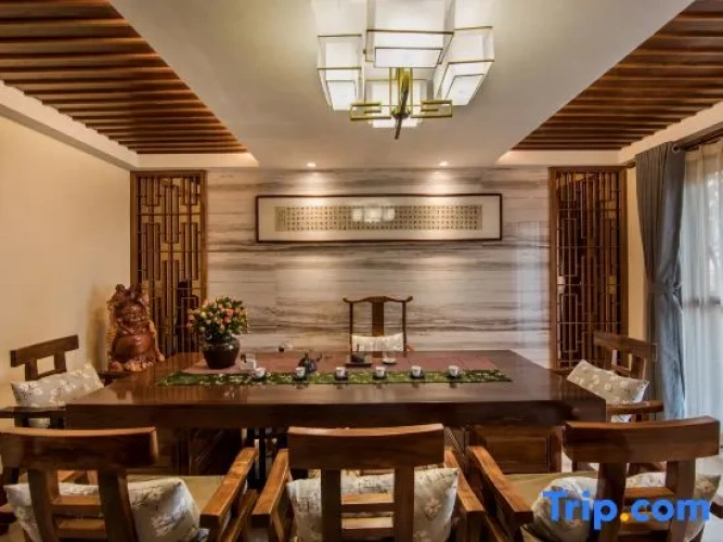 Zaishui Yifang Villa Hotel
