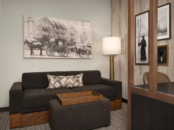 Double Suite