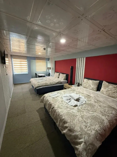 Nigrum Otel