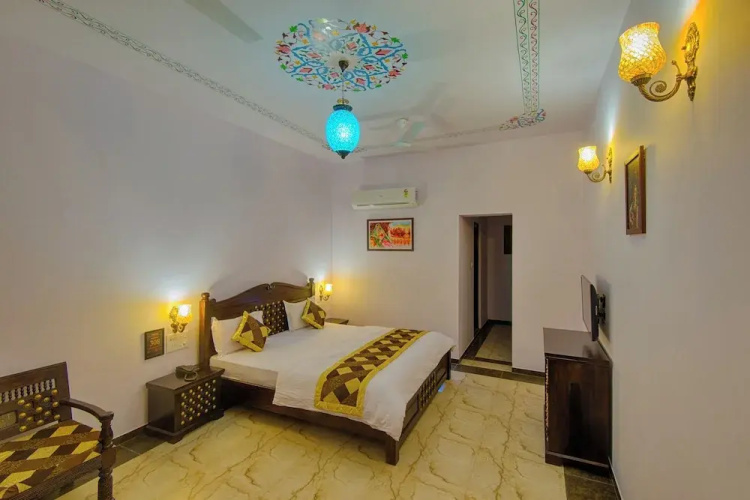 Hotel Chouki Dhani