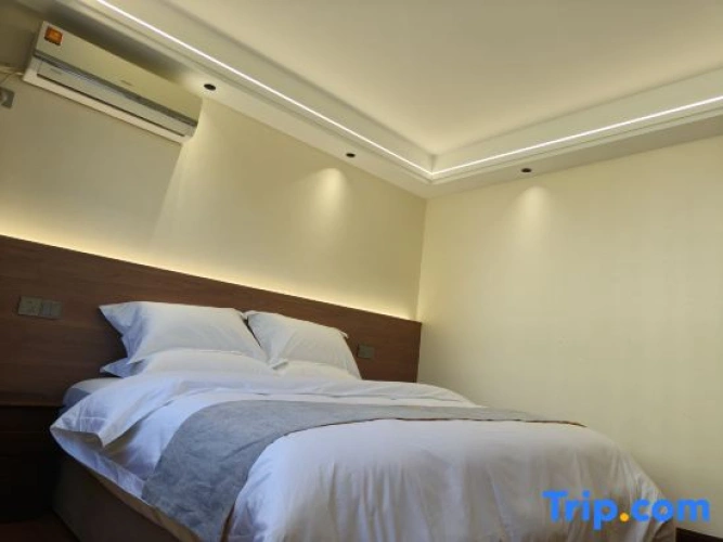 1 Bedroom Suite