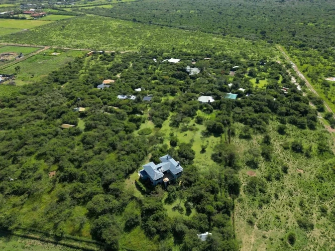 4 Bedrooms Luxury Double Villa