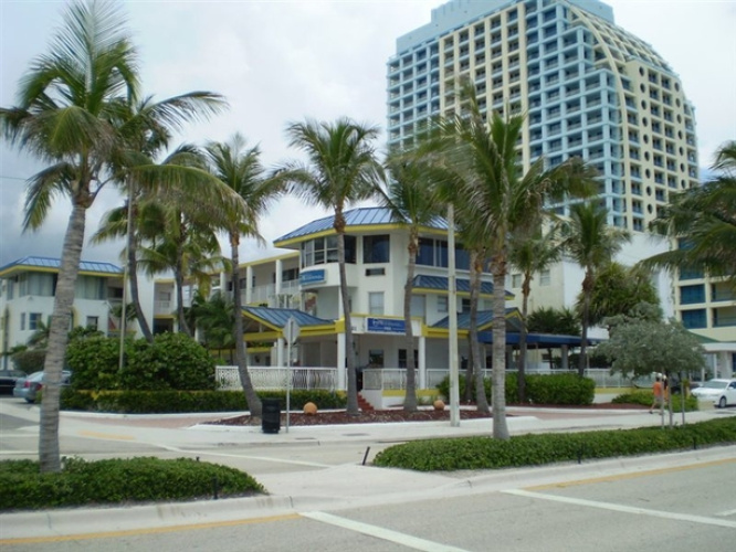 Avalon Waterfront Inns