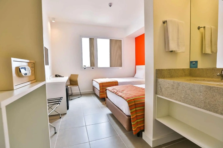 Standard Twin room
