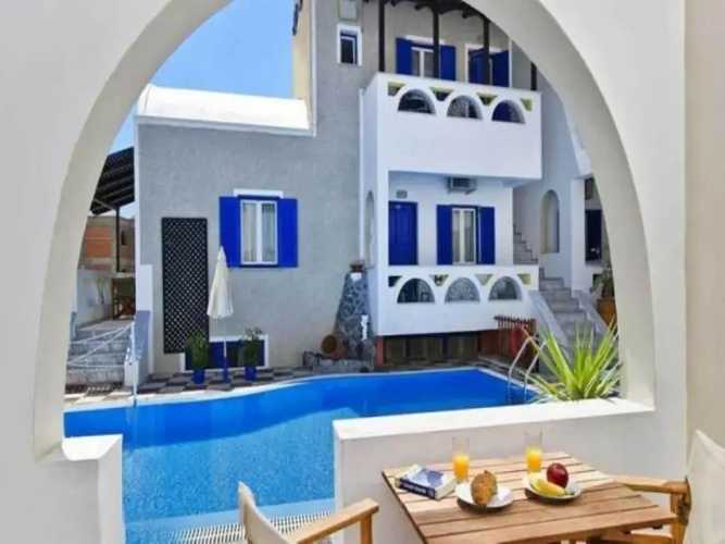 Prive Suites