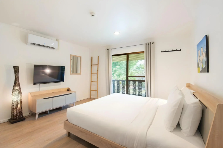 Dolphin Bay Beach Resort