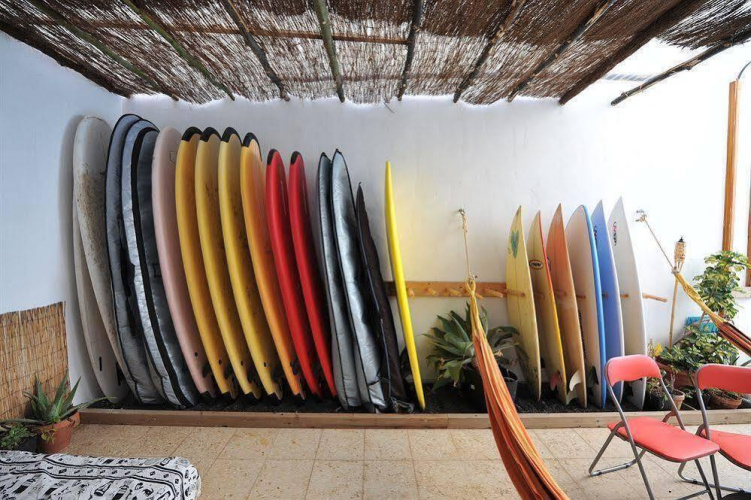 Clandestino Surf Adventure