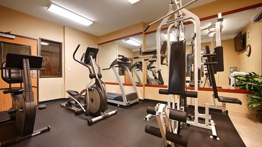 Best Western Plus Vancouver Mall Dr. Hotel & Suites photo 22