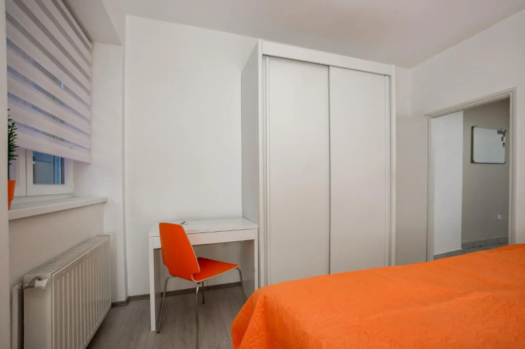 Roze Apartment