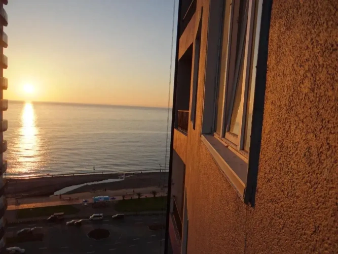 3 Bedrooms Apartment