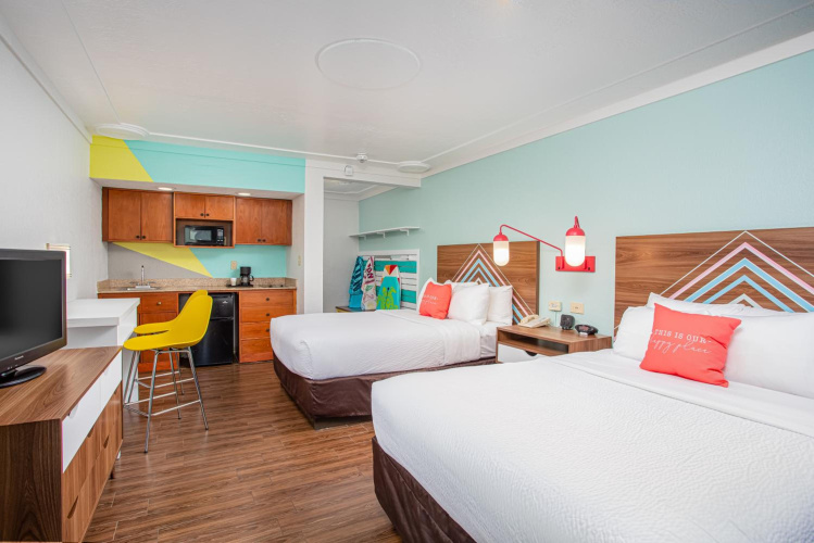 Beachside Hotel & Suites Cocoa Beach - Port Canaveral