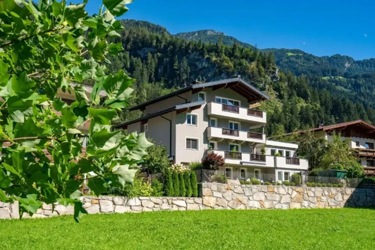 2 Bedrooms Double Apartment