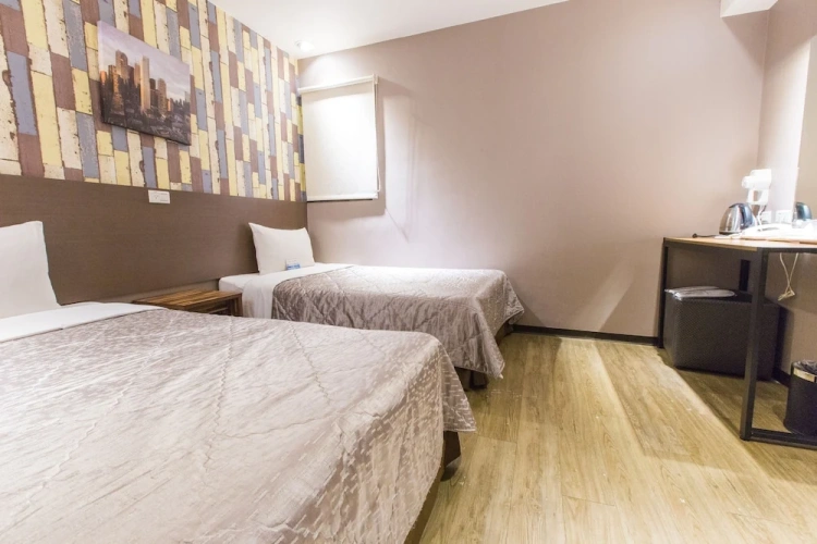Economy Twin room