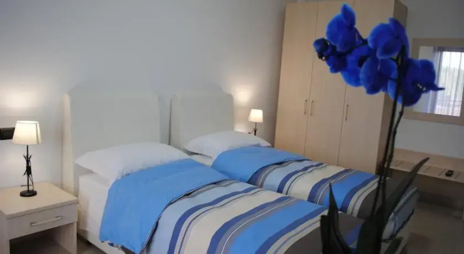 Twin Towers Rooms