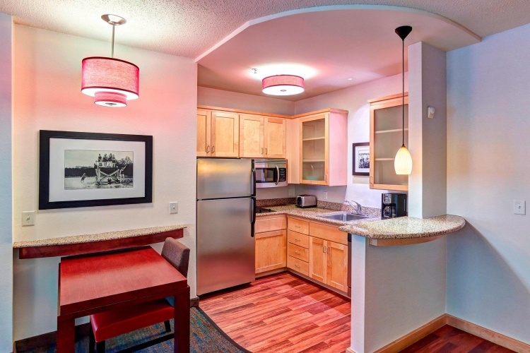1 Bedroom 2 room Double Suite