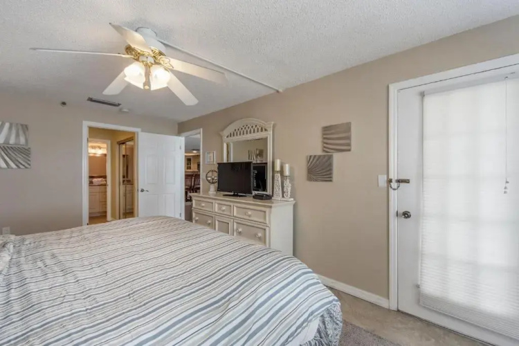 #308 Beach Place Condos