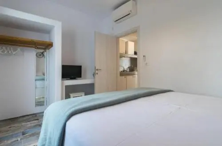 Giannoulis Hotel