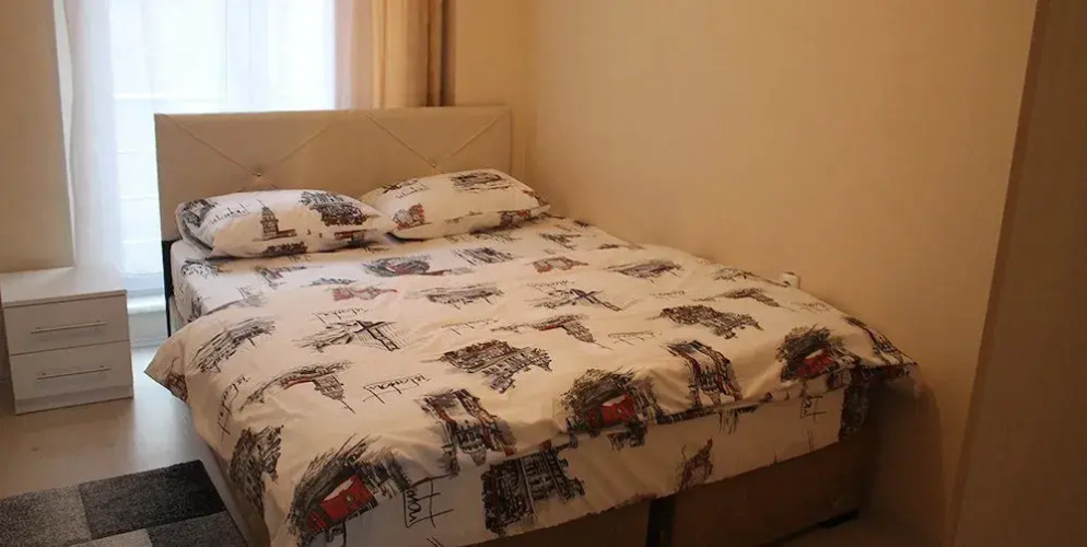 Apartman Suit