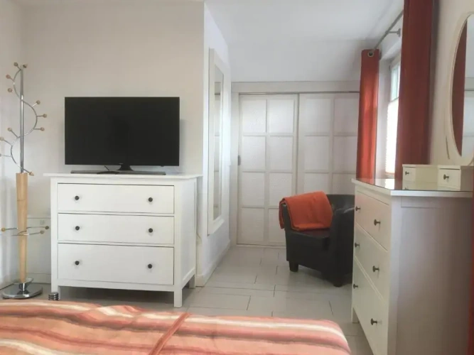 3 Bedrooms Cottage