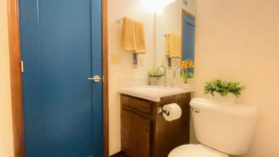 OU-2 Bedroom 1 bath next OU