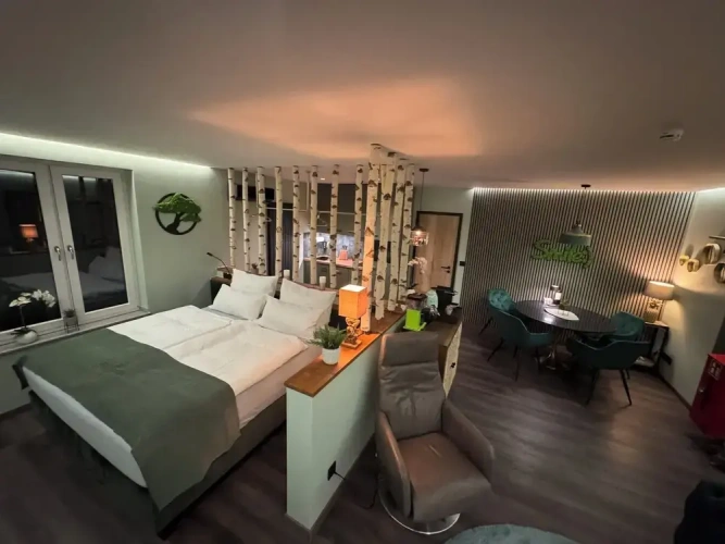 Luxury Suite