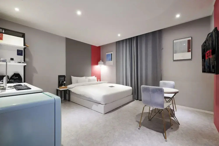 Just Sleep Hotel