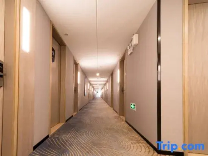 Weihuang Hotel