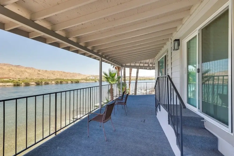 2 Bedrooms Cottage