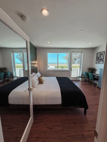 Standard Double room with ocean view