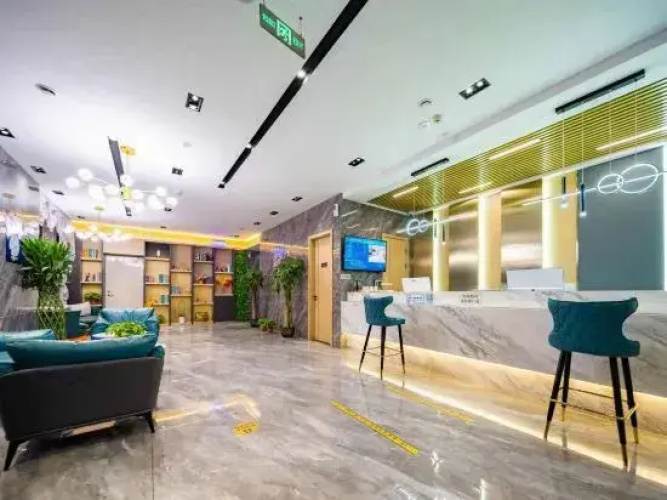 Yijia Hotel (Alashan High-tech Industrial Development Zone Government Branch)