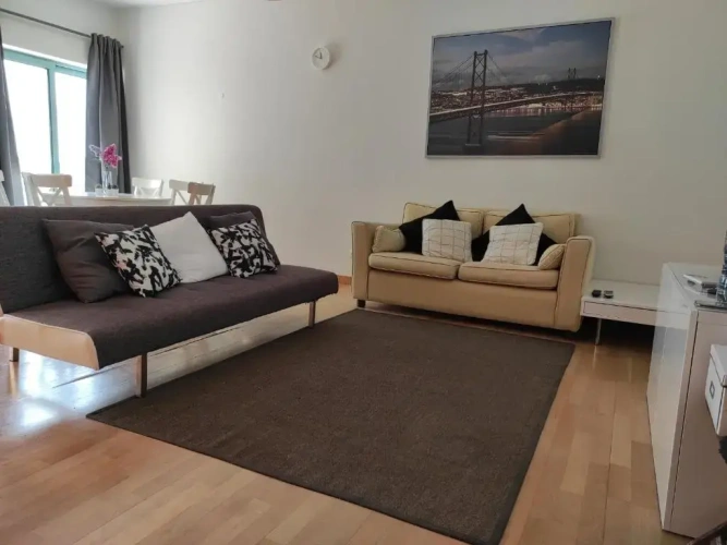 2 Bedrooms Villa