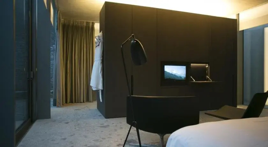 Notarishuys "Pure Hotel"